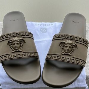 Versace
Men's Brown Sandals